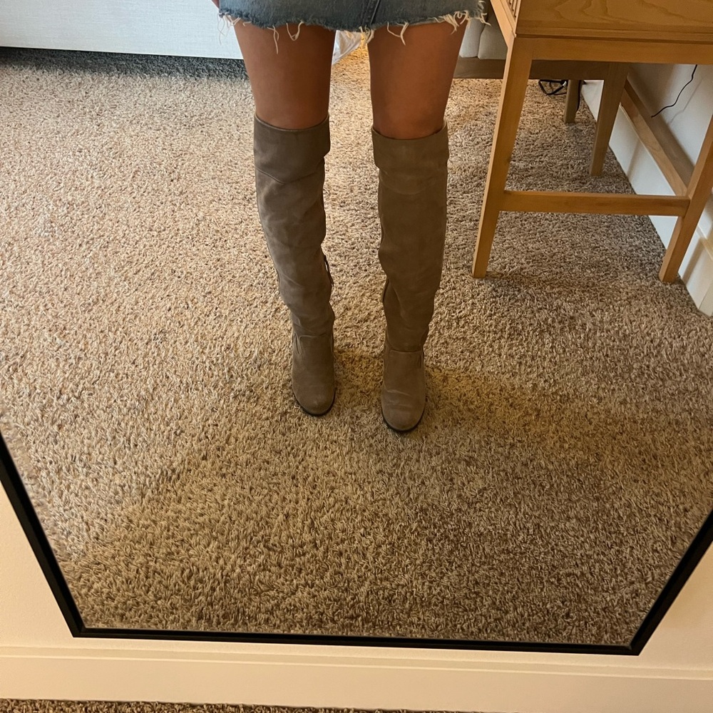 Women's Knee-High Boots in Taupe
